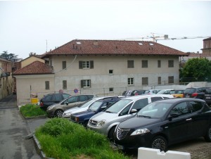 parcheggio via della pace