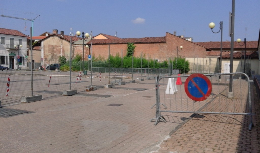 Oasi parcheggio vuoto 2