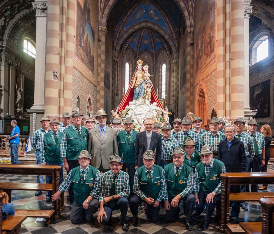 Alpini con Madonna Grazie