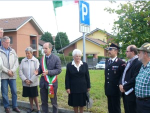 piazza ghirardi parla il sindaco