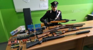 carabinieri chieri armi