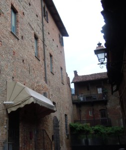 avezzana sede vicolo macelli