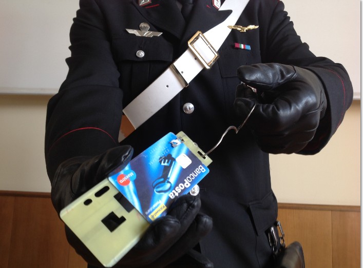 carabinieri bancomat