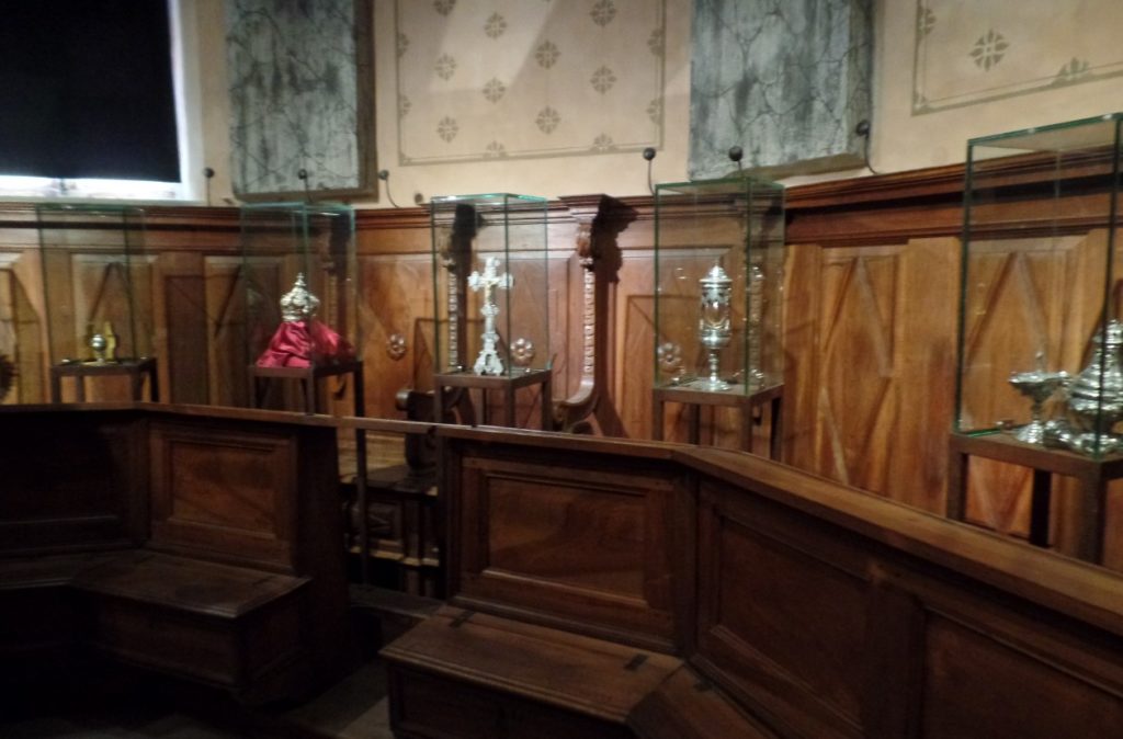 costigliole coro ligneo