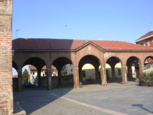 Leinì, porticato piazza Vittorio Emanuele II