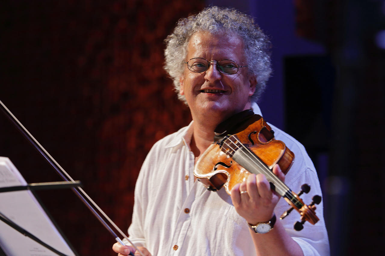 PINEROLO. IL 7 LUGLIO LE NOTE DEL CELEBRE VIOLINISTA IRVINE ARDITTI RISUONANO PER L’ACCADEMIA DI PINEROLO. IL 7 LUGLIO LE NOTE DEL CELEBRE VIOLINISTA IRVINE ARDITTI RISUONANO PER L’ACCADEMIA DI