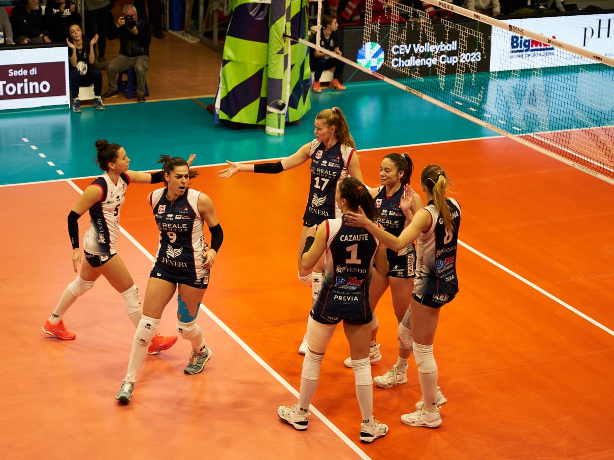 Pallavolo A1 femminile. Per il Chieri ’76 al PalaFenera il derby con