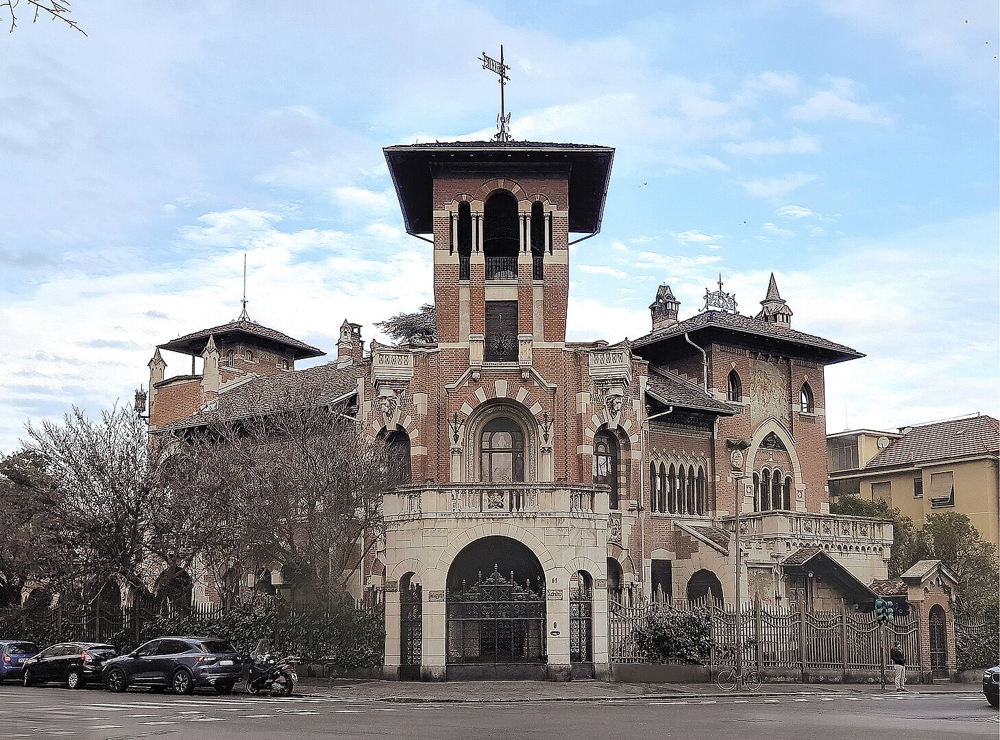 PIEMONTE x CURIOSI . Villa Arduino, un capolavoro neogotico di Torino ...