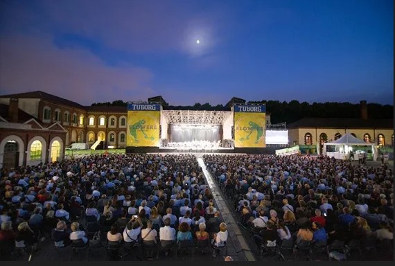 immagine dal Flower Festival
